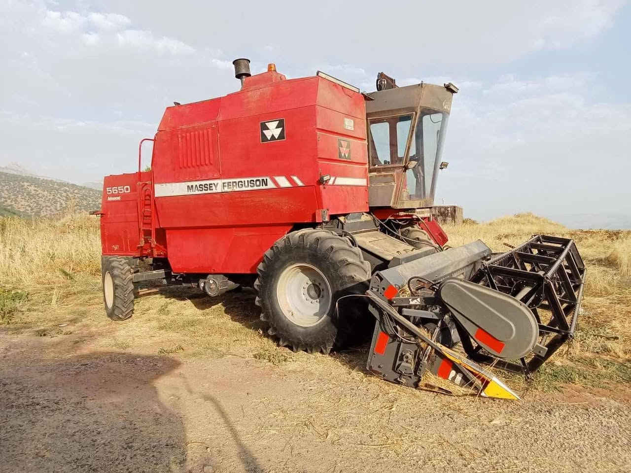 حاصوده فوركسن موديل 2011 باهان 5بلم رقم واسط شرط وكاله وتحويل ***********/***********
