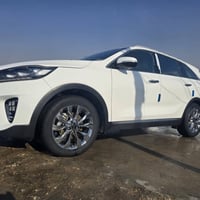 سورنتو ٢٠١٩ • ١٠٠ الف • خليجية مكفولة