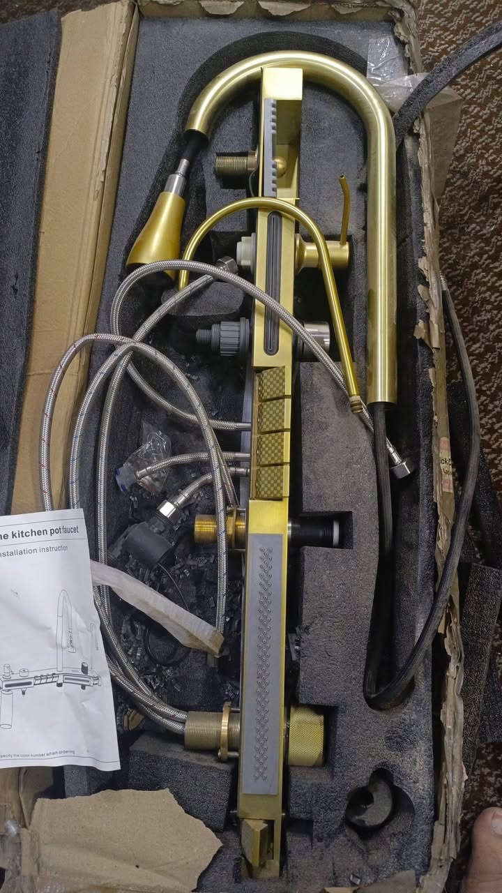 السلام عليكم خلاط سنك احترافي كامل التفاصيل بالفيديو اليعجبة يتفضل خاص ويدلل


**إذا كنت صاحب هذا الإعلان وتريد حذفه لأي سبب، رجاءا أرسل رسالة إلى الدعم الفني**