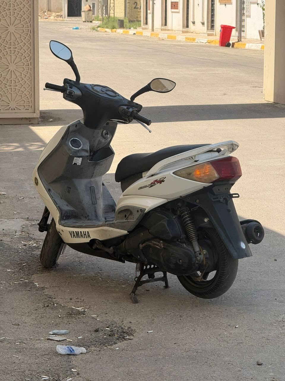 سلام عليكم سكنس فحل دراجه جديده الدراجه ما بيهه نقص برغي  دراجه مختمه ختم واحد من الطول للطول ما بيهه شي نقص ولا تجاري نكره سلف اي وقت شلعه معدل كهربائيات كلهه شغاله مكان بغداد البياع السعر ***********
