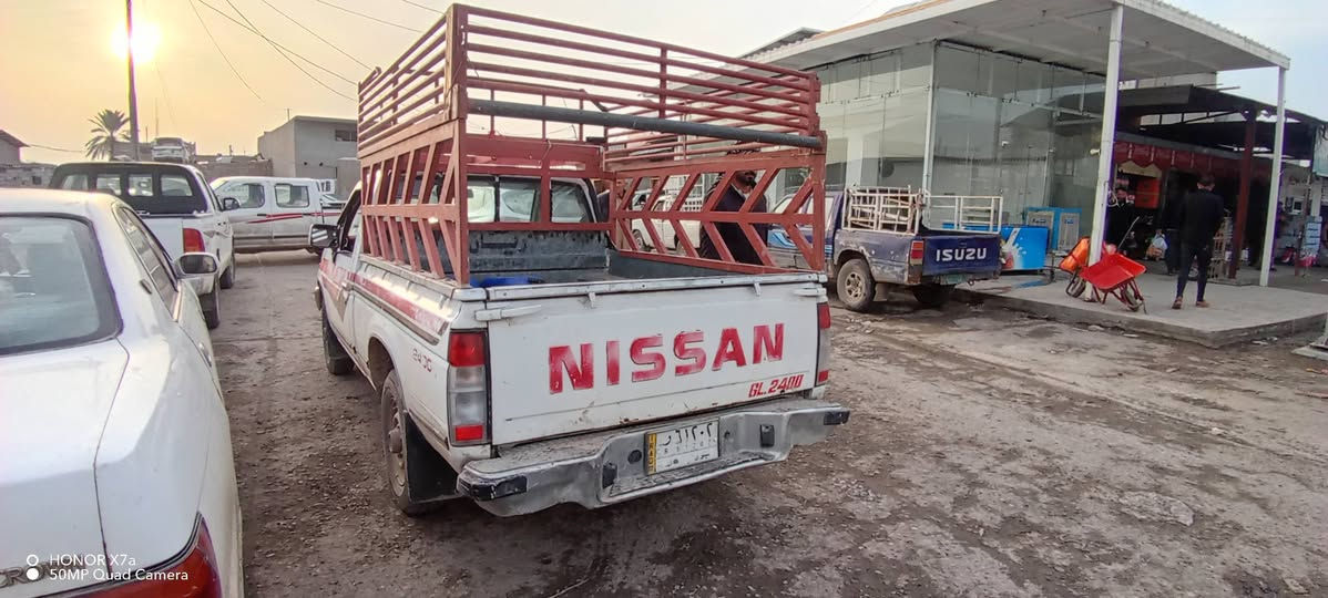 سلام عليكم اللبيع بيكم نيسان موديل 92سنويه 27 شرط تحويل و لوكاله مكلف بلنشر
***********
