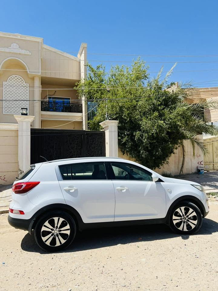للبيع سبورتج ٢٠١٤ اربيل خليجي باسمي محرك ٢٠٠٠ دوش مكفوله من الصبغ والبارد  محرك وكير وتايرات كله نظيف تبريد ثلج مكاني تكريت 
للاستفسار ***********
