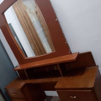 غرفة خشاب • للبيع