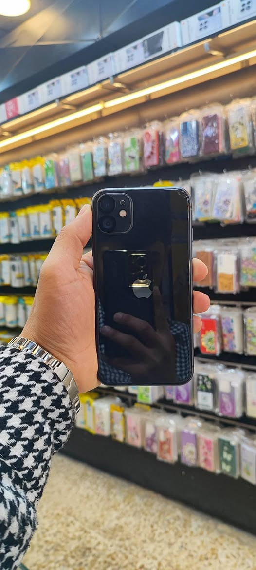 ايفون اكس ماكس🤍
السعرر ناررر195🔥
الذاكره 64
 البطاريه 100🔋
 شاشه  اصليه✅
 سيم 1✅
النضافه فول 💯
بصمه شغاله ✅
ضمان جهاز  +وصل محل👍
عنوان محل موصل سوق النبي مقابل خزان ماء📍
       سنترـــM 
للاستفسار كورك بي واتساب راسلني🤳 
*********** واتساب 
‏‪0777 757 7337‬‏
توصيل جميع المحافظات
