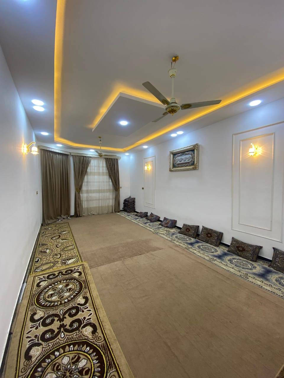 دار للبيع 🏠 المساحة 200متر طابقين الموقع شارع الحولي مقابيل مجسر الشهداء
السعر 170 وبي مجال 

طابو زراعي 

 الطابق الارضي مكون استقبال وصالة و مطبخ وغرفتين نوم 

طابق الثاني 3غرف نوم وحده ماستر 

البناء درجة أولى مال جناي 

للاستسفار مراسلة الصفحة أو الاتصال على الرقم ***********
