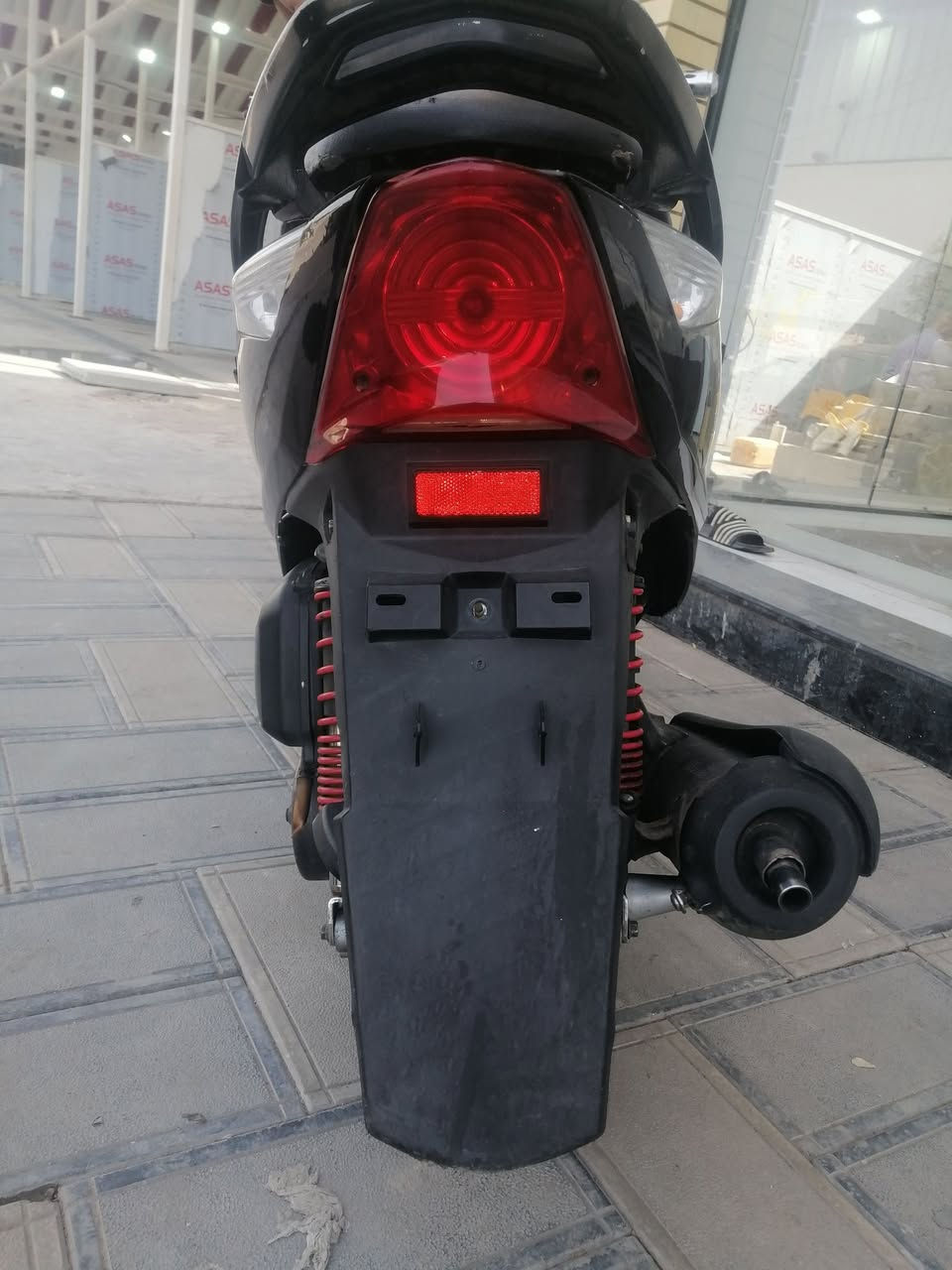 سلام عليكم دراجه للبيع Gtrثعلب دراجه  بلاديه نقصه بس قبق كلجات  كفراته مختمه وياله مختمه  كهربائياته كله شغاله ابيع كوم حديد ب٤٥٠ وبيها مجال بسيط  ***********
