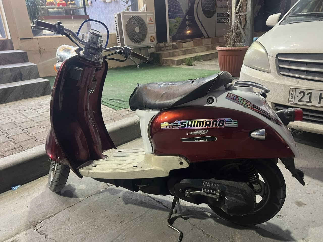 دراجه للبيع ما بيها أي عيب بس يحتاج بطارية كلشي شغال ٢٥٠ قفل كركوك***********
