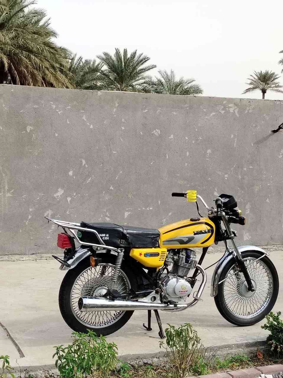 السلام عليكم دراجه تعمير للبيع كلك كلك كلك
بيه جبنه آلكير ذب دهن
السعر ٣٥٠
المكان بابل النيل فرع صياحيه
الرقم  ***********
