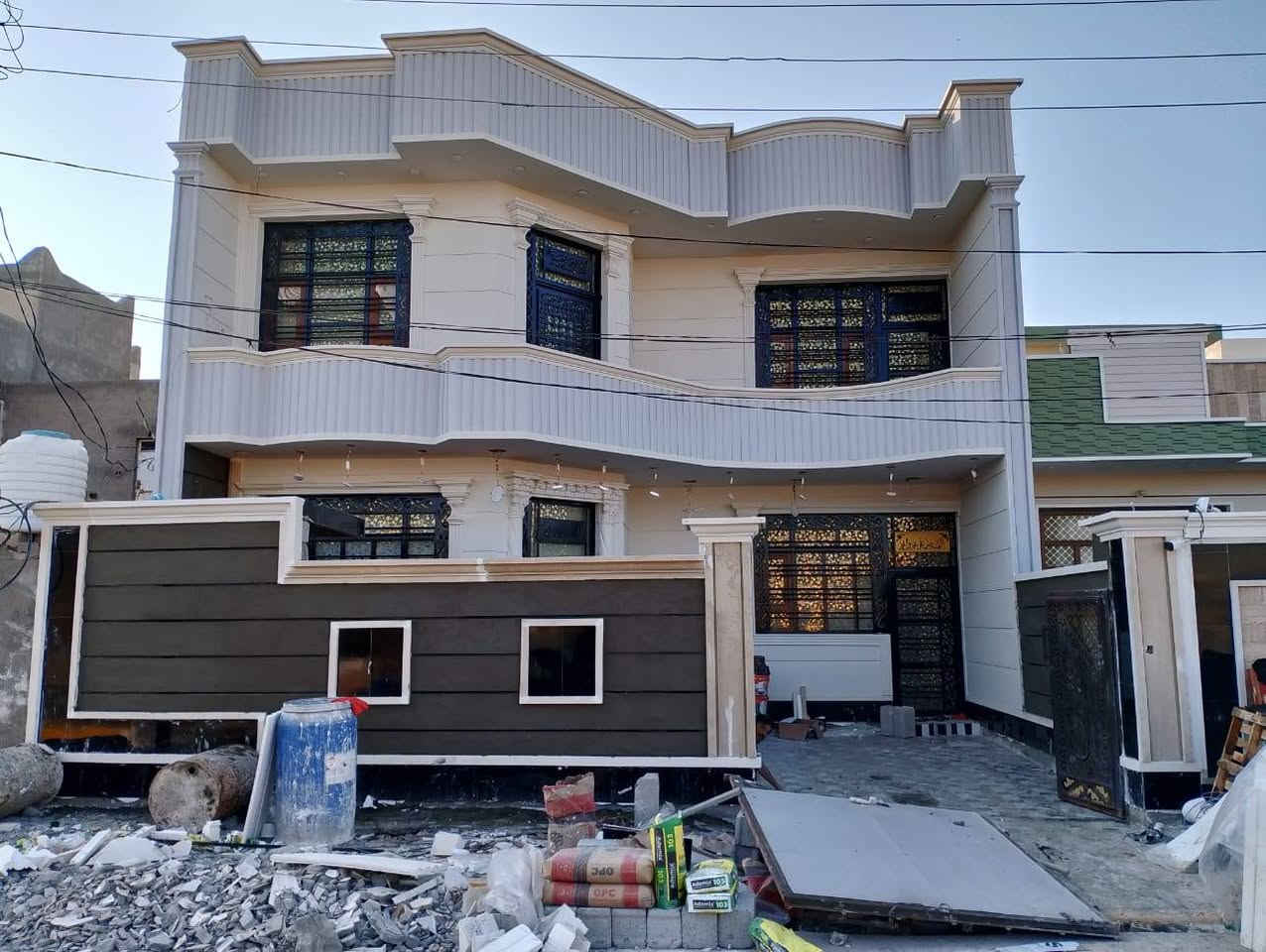 سلام عليكم لبخ وديكورات فوم التركي تقطيع شخل درجه ***********
