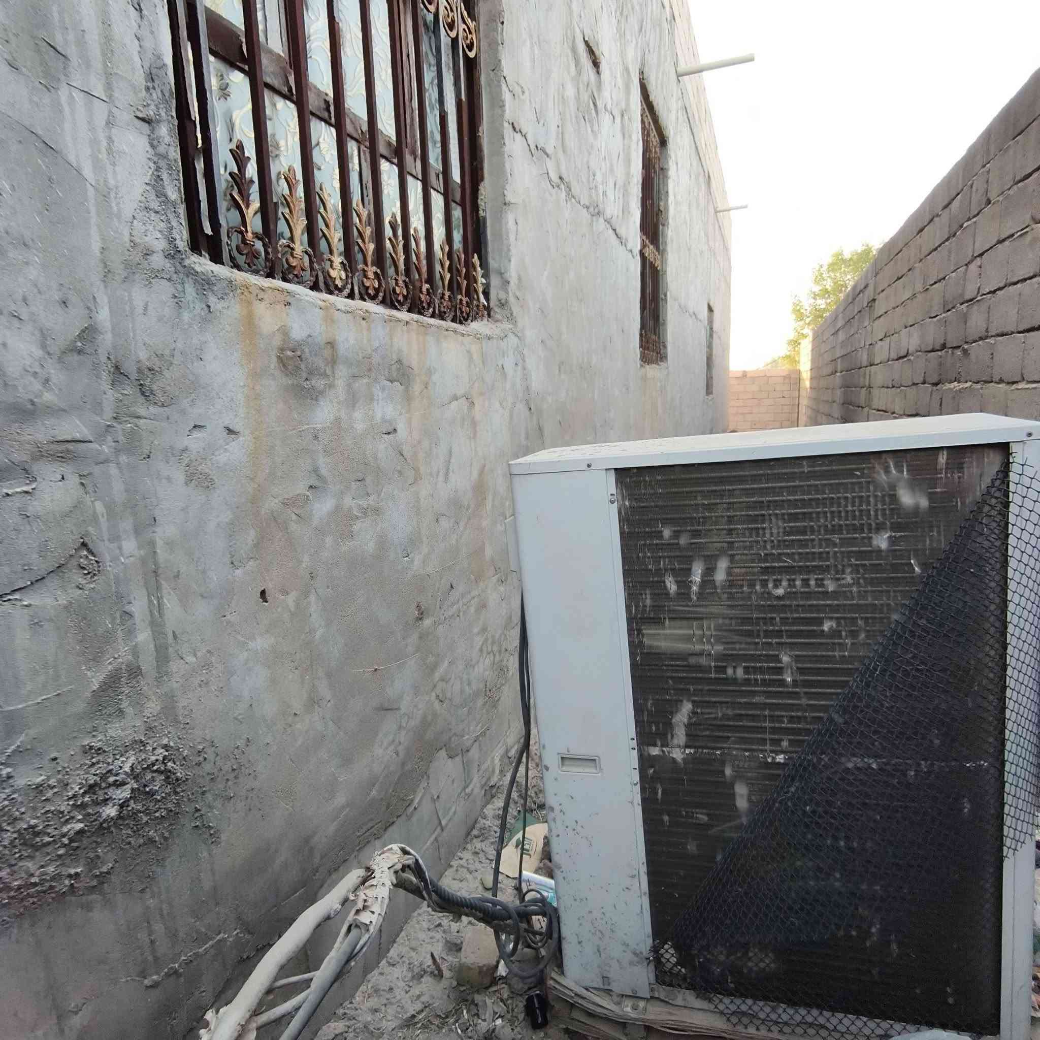سبلت للبيع نوع دنكه ٣طن استخدام ٣ سنين دفع وتبريد جيد جدا


**إذا كنت صاحب هذا الإعلان وتريد حذفه لأي سبب، رجاءا أرسل رسالة إلى الدعم الفني**