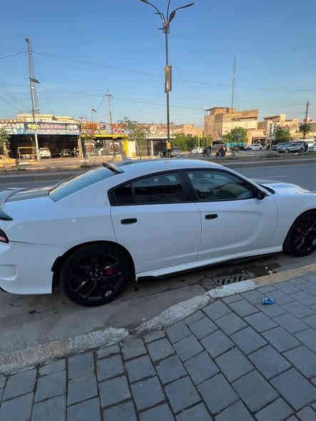 دوج جارجر جي تي موديل 2022‏DODGE CHARGER GT
رقم أربيل اسمي هزه جديده ترقيم جديد اسمي
اللون:ابيض 
المواصفات: وارد امريكي-حادث شبه كلين 
فقط بارد بلجاملغ الأمامي كد اربع صابع
٦سلندر محرك(٣٦٠٠)
كراسي كهرباء
كراسي سپورت(حضن)
شاشة_امامية_كبيرة_اصلية_لمس_حراري_(11 inch)_الجديدة_كليا
نظام_خرائط_(نظام ملاحة)_navigation
مستشعر_صف_المركبة
نظام_مساعدة_بدء_التشغيل_على_المرتفعات
نظام_التحكم_بالاداء
نظام_قياس_قوة_المحرك_
‏AUTO_START
نظام_التحكم_بالانطلاق
نظام_اعداد_نمط_القيادة
نظام_اعداد_النمط_الرياضي
نظام_اعداد_النمط_الافتراضي
مراة_زئبقية
كامرة خلفية اصلية
شاشة عرض الاعطال
تشغيل عن بعد
كروس سرعة
فول تحكم استيرن(جهتين امامي+جهتين خلفي)
دبل كير(عادي+أوتوماتيك)
ناقل حركة ٨ نمر
نظام_SUPER_TRACK_PAK
نظام_سپورت_SPORT
نظام مانع انزلاق ABS
حساس خلفي
مري تدفئة
نظام تحكم بمستوى الانارة الداخلي
نظام تحكم بمستوى الضوء الداخلي
لايت عدسة
لد نهاري
بك لايت LED
ويل_20_GT 
مدخل
‏CARPLAY 
صور حادث مع منشور
‏المكان بغداد

رقم صاحب سيارة ***********
