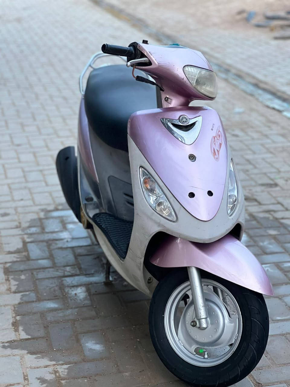 السلام عليكم للبيع دراجه ختم واحد ويا الماكينه مقفوله ما متواجد خاص. ***********
