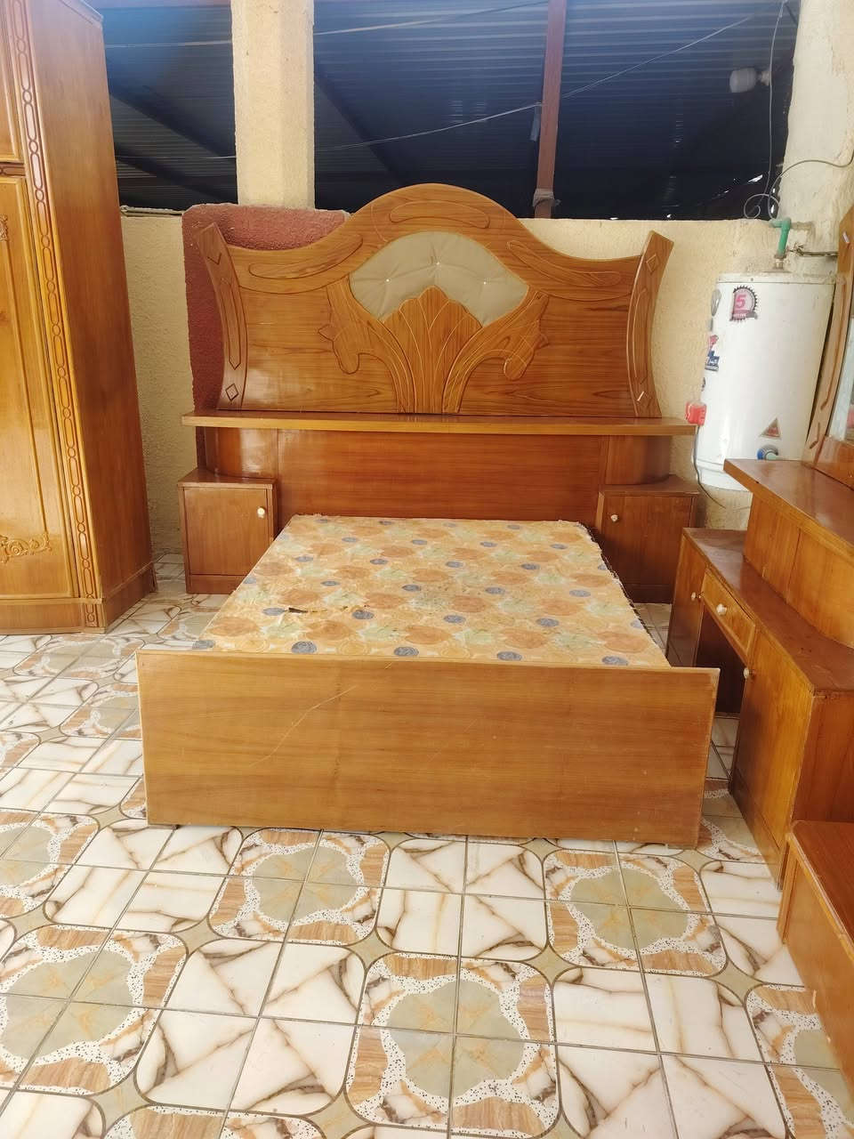 غرفه تفصال صاج جديده شكل نفخ  السعر. 700 رقمي ***********
