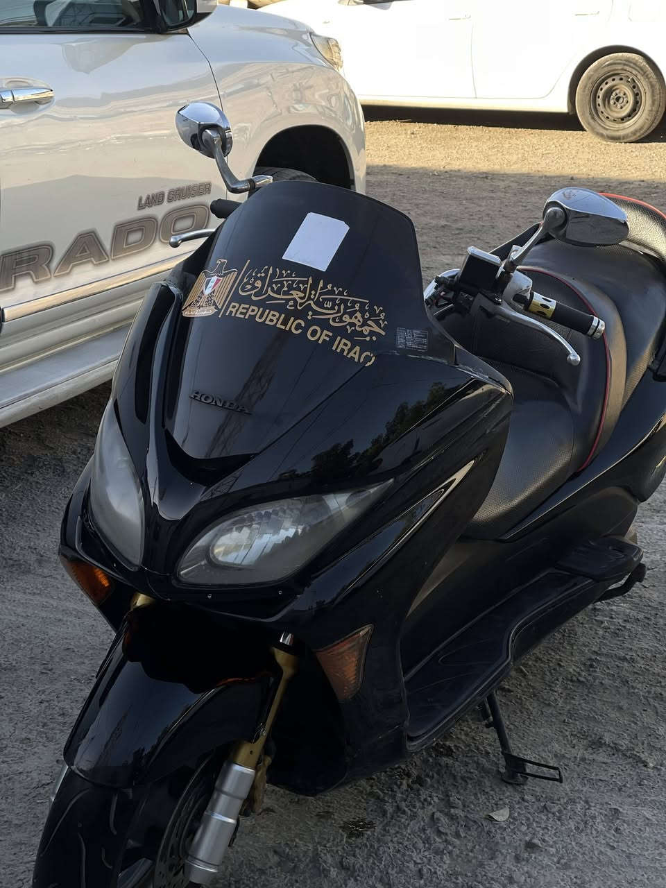 سلام عليكم فورزه صفر 8 كرستال للبيع
كير شغال 7 كير 4 تحويلات دراجه خير من الله مناقصها شي 
مال جناي مكينه وكير خير من الله تجي وتفحص بيدك وناضفه الدراجه شوفت عينك نضيفه بشكل وعليها طبقه مال نانو 
رايدها ب (950) وبيها مجال بسيط مكان الدراجه بغداد الوزيرية قرب مستشفى السفير مكلف ب نشر واي استفسار موجود ع خاص وهذا رقم صاحب الدراجه(***********)
