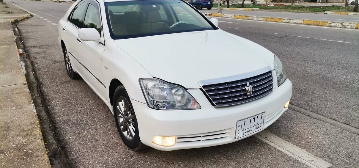 شاهینە بڕاوە 2007ساج مەلەکی گەورەبەگەورە تازە داغڵ کامل مەسرەف کراو گێڕومەکینە تەقەوڕەقەو سەقفو حیزام بەشەرت کامل جایز کراوە ماڵێکی زۆر پاکو تندوتۆڵە سعری 52گەڵاو مەعامەلە ***********
