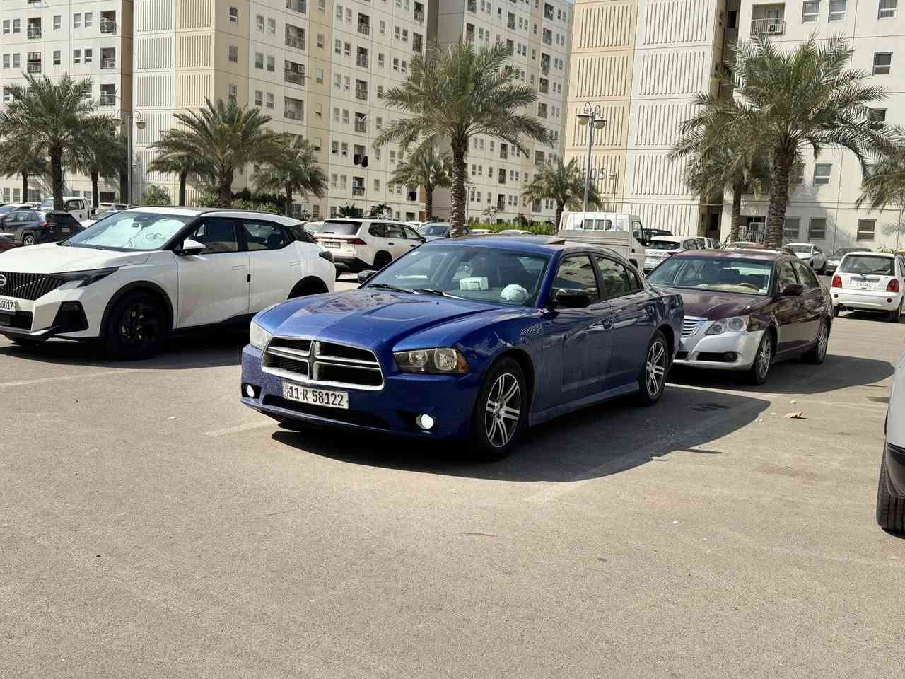 السلام عليكم جارجر موديل ٢٠١٢ رقم بغداد بسمي السياره فول مواصفات بيها صبغ جاملغ خلفي وباب كلير وتكمه كلير فقط سياره جهازه كير مكينه تبريد صدر خلفي امامي سياره جديده وخير من الله السعر١٤٥ وبيها مجال ‭٠٧٨٨ ١٧١ ٧٧٨٥‬
