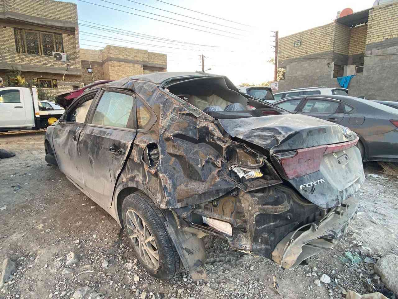 سلام عليكم للبيع كي فورتي موديل 19 رقم اربيل تحويل مباشر السياره مكينه وكير شغالات متضرره وبيع على وضعها العنوان بغداد حي النصر رقم الهاتف ***********
