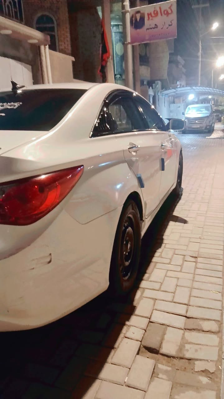 السلام سوناته مديل ٢٠١١ سياره خير من الله جاهزه مجهزه   بيه بابين صبق فقط بدون حادث  ولهلالات معمره  الباقي كفاله   رايده ٩٣ رقم نكليزي بسمي هزه جديده  رقمي ***********
