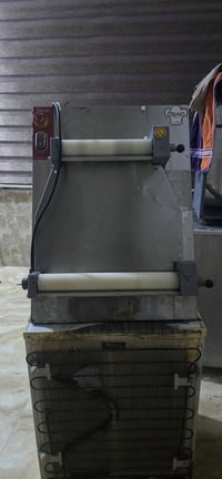 فتاح للبيع لحمه باجين او خبز ترهم الاثنين السهر550 الاستفسار 075022400...