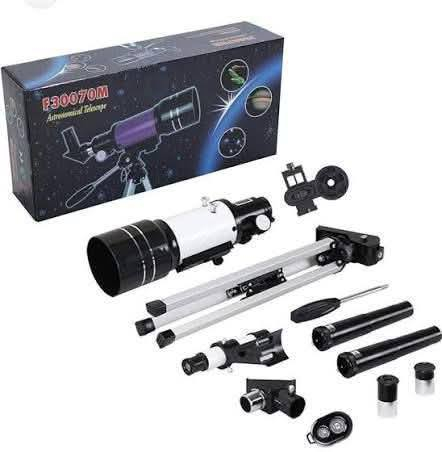 تلسكوب F30070M فلكي انكساري
لمشاهدة القمر والمجموعة الشمسية 
رخيص وقوي وسهل الاستخدام
 متوفر بلونين سعر القطعة 50 الف مع التوصيل


**إذا كنت صاحب هذا الإعلان وتريد حذفه لأي سبب، رجاءا أرسل رسالة إلى الدعم الفني**