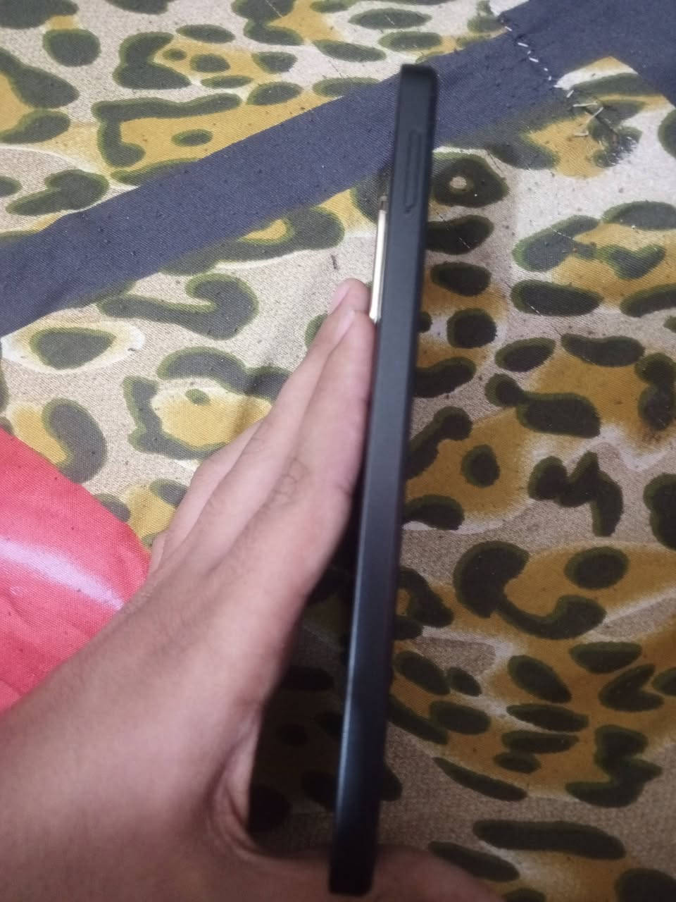 السلام عليكم Redmi A5 ذكرا 128 اصدار 15 بطاريه 5200
السعر 70 
وبي مجال 
عنواني ذيقار سوق الشيوخ حي العسكري قراب المحكمه الجديده 
رقمي واتساب 
***********
