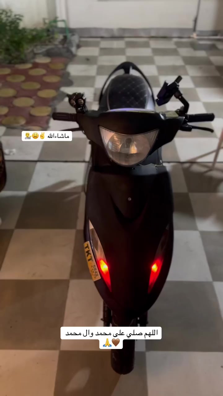 دراجات ماكس عدله و ماكس بوليس الدراجات مال حاويه تاخذه على الفحص مكينه ما مفتوحه جديده مال رمبه المكينه ما متعوبه  وعلى أيد وحده يعني تأخذ مكينه مال حاويه سعر الدراجات اثنينهن تريد لو وحده السعد خاص 
الرقم للاستفسارات على الرقم ***********
