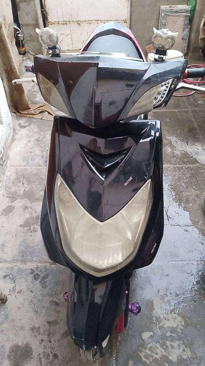 سلام عليكم
سكنس فحل ياباني كلها شغاله اشاير نكره سلف أو هندر كهربائيات كلها شغاله مثل ما واضح بلفيديو رايدها ب 500 أو بيها مجال مكاني بغداد مدينة الصدر شراي اتصل عل رقم أو تدلل ***********
