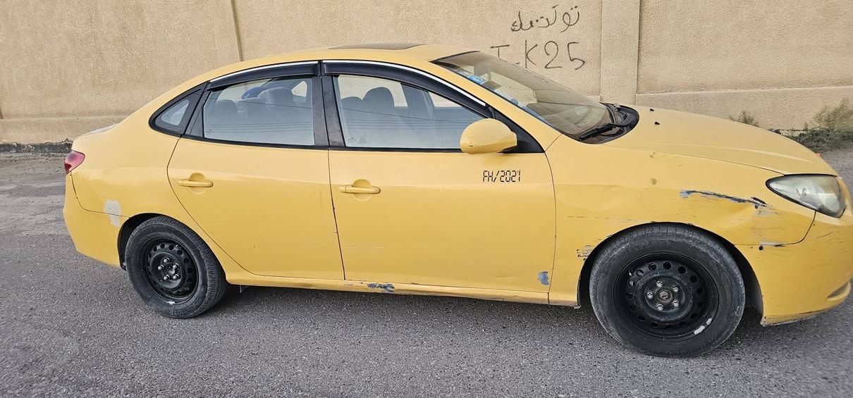 سلام عليكم الانتره موديل 2007وارد أمريكي ضررها بين البابين عكس السايق فوك الدوسه بشبر بيع او مراوس السعر 75ورقه والباقي كله مكفول ويشتغل 
المكان الانبار الرمادي 
رقم الهاتف ***********
