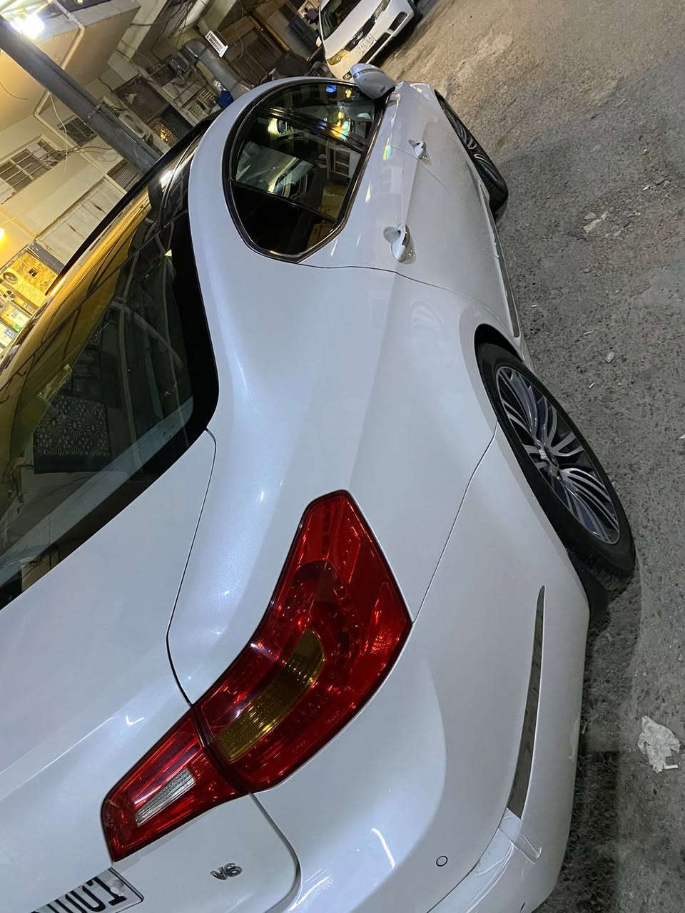 كادنزا ٢٠١٢ خليجي رقم اربيل دولي  تحويل مباشر مواصفات فول vip ٦ سلندر داخل ابيض بنوراما مكفولة بدون صبغ فقط مكانين بارد السيارة جاهزة بدون نواقص السعر ١٢٤ و بيهة مجال للشراي مكاني بغداد و هذا رقمي غير متواجد على الخاص ***********
