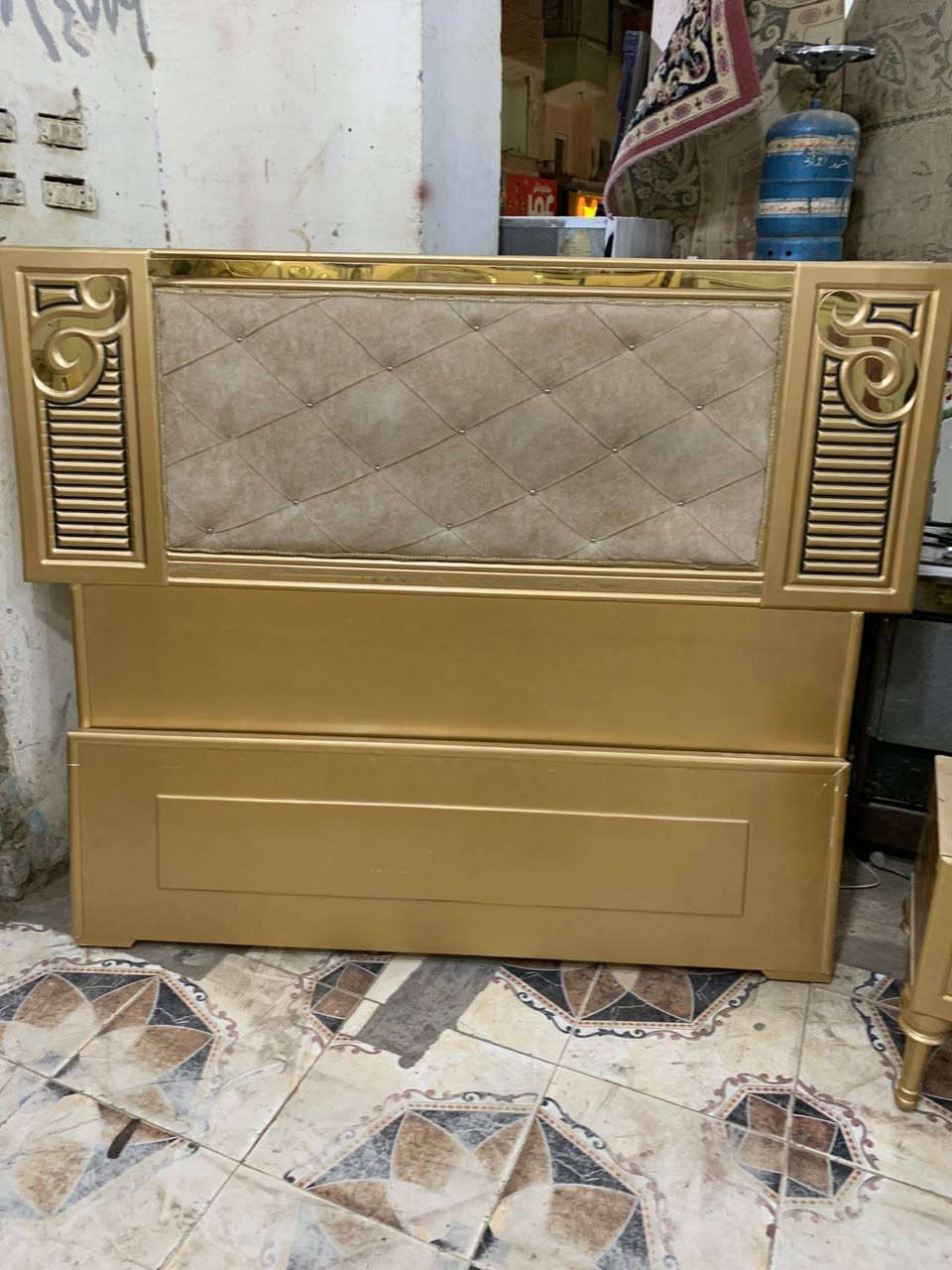 غرفه نوم للبيع هنزل في السعر لسرعه البيع المكان الشوبك الغربي لتواصل 01029015322 @إشارة


**إذا كنت صاحب هذا الإعلان وتريد حذفه لأي سبب، رجاءا أرسل رسالة إلى الدعم الفني**