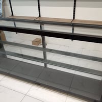 رفوف محل  وعارضه  بسعر مناسب التواصل وتسب ‪+964 751 351 6539‬
