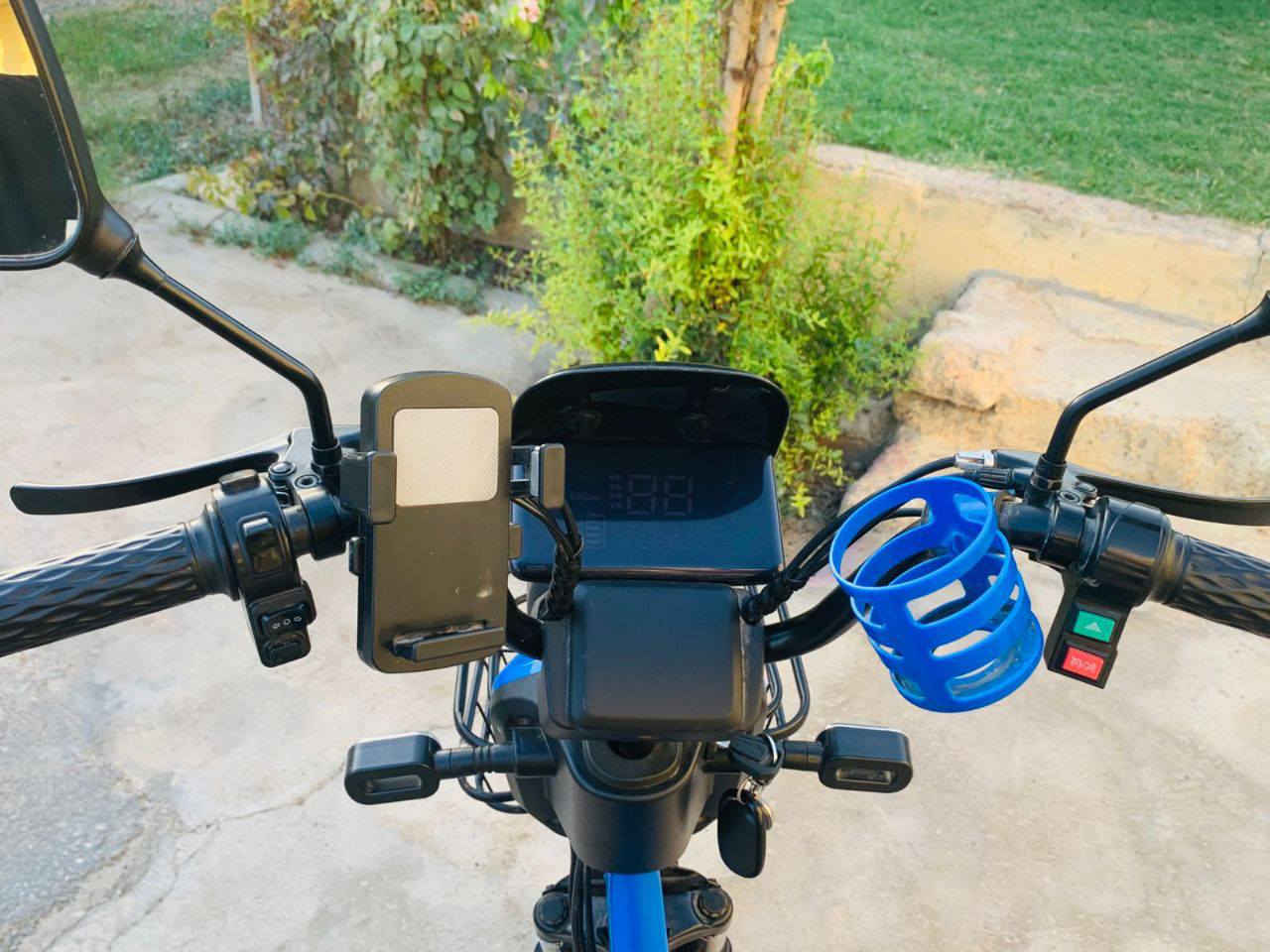 بايسكل شحن للبيع
حجم20
نضيف حيل مستخدم
دبل اشارة
اشارة يمين يسار
لايت
بلوتوث 
شاشة ايباد
4سرع(نمر) 
مثبت سرعة
دبل امامي
4دبل خلفي
جگ صفح
جگ خلفي
5باتري حجم كبير
كلشي يشتغل 
للاستفسار***********
