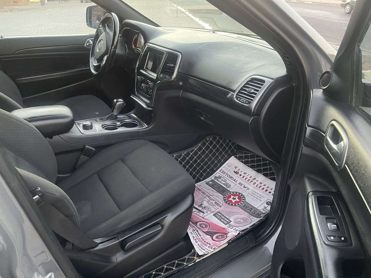 السلام عليكم 
جيب بلاك توب 
بغداد 
المكان بغداد للبيع 
***********
