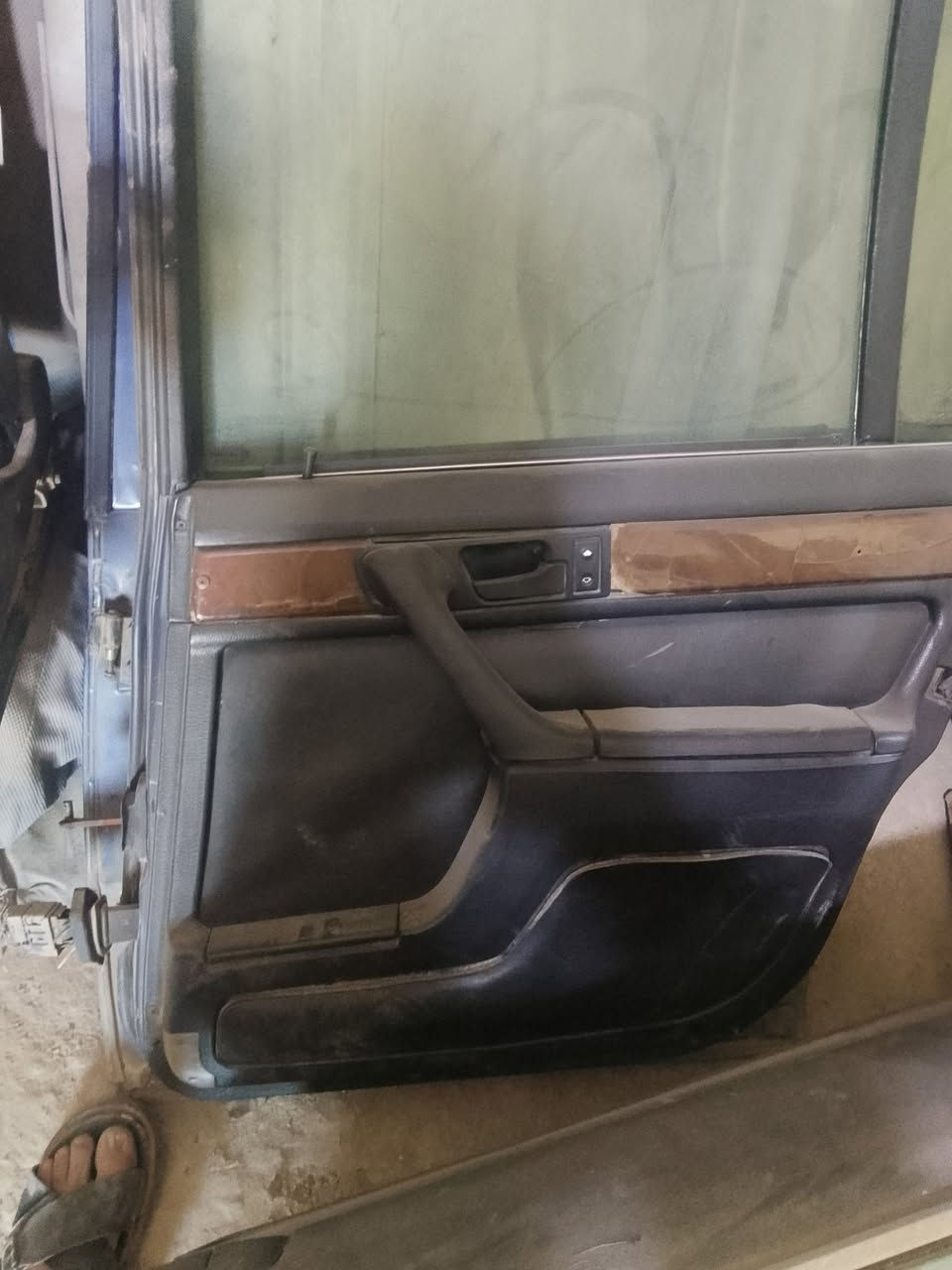 السلام عليكم 
اربع بوب حجم 700 لون حبري 
السعر 100 الف فارغات 

دينمو مفتوح عدد 4 
بور مفتوح عدد3
سلف مفتوح عدد 7
بريشر 
جعمقة 
دعاميه خلفيه 
مسكرة بخاخاة 
كمبريسر 
بنيد 700
قبق جنطة 700
لايتات 700
دشبول 700
تخم بطاين 700 لون اسوط 

الديوانية غماس 
***********
