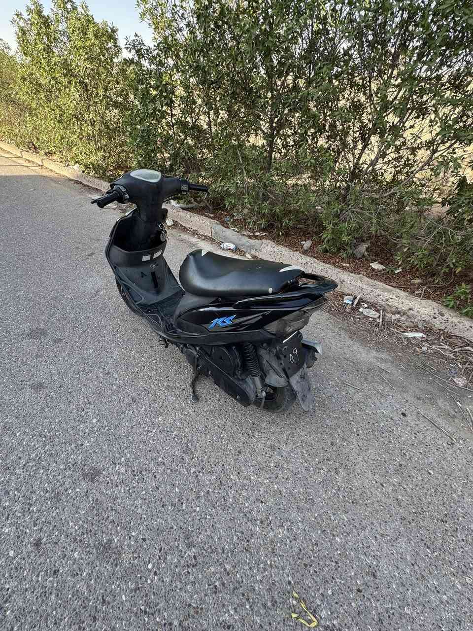 السلام عليكم للبيع ماكس عدلة مكفولة كفالة عامة جيب فيتر وافحص مكينة ما مفتوحة وكفر بلادي شرط شلعة  ومعدل مصار هواي من نازلة رمبة السعر 750  وبيهة مجال العنوان بغداد البلديات الرقم ***********
