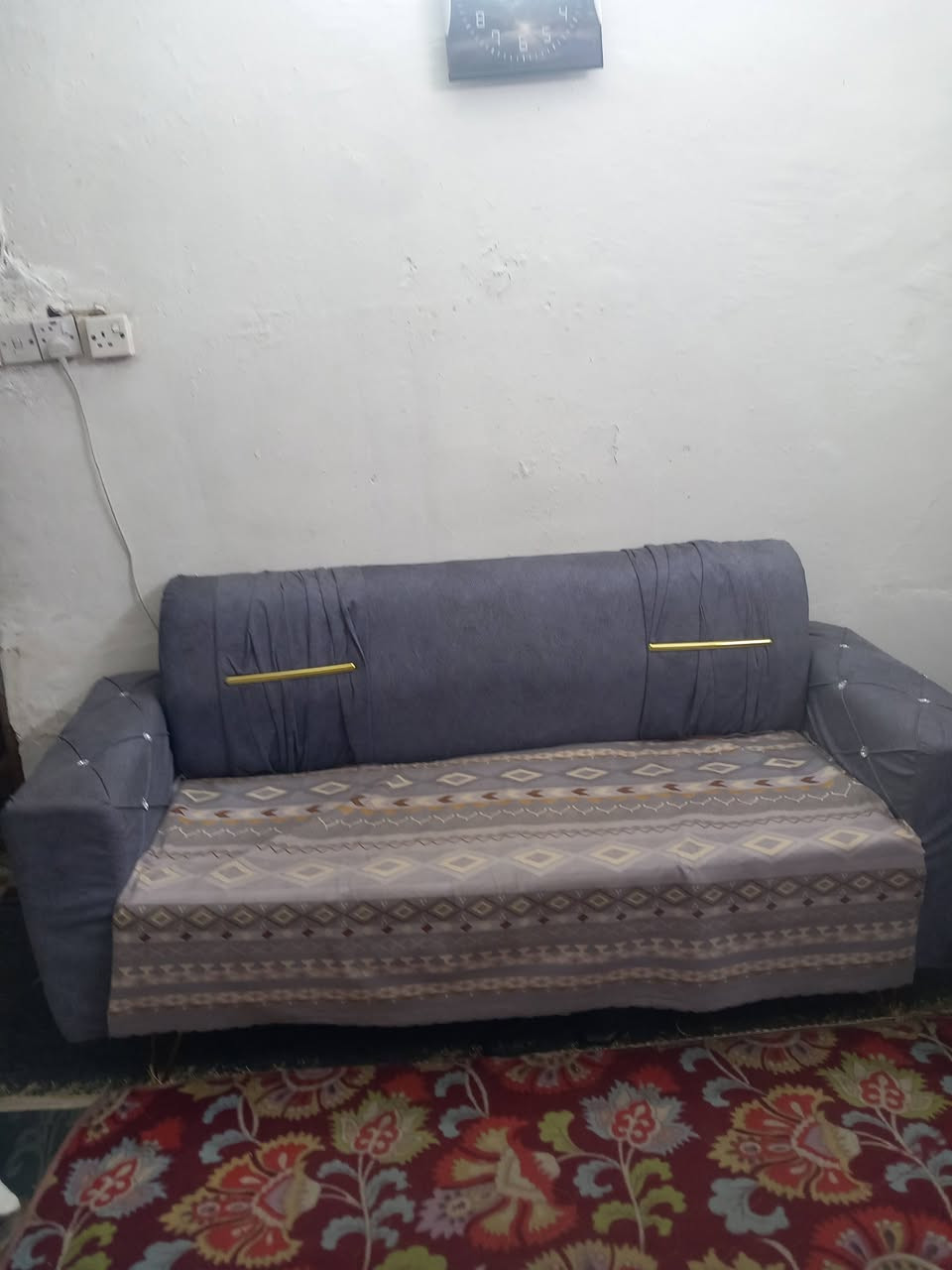 السلام  
تخم 10 مقاعد جديد  نظيف مستعمل  شهر  
 سعره 400 وبيها مجال للشراء 
  اتصال واتساب 
 ***********
