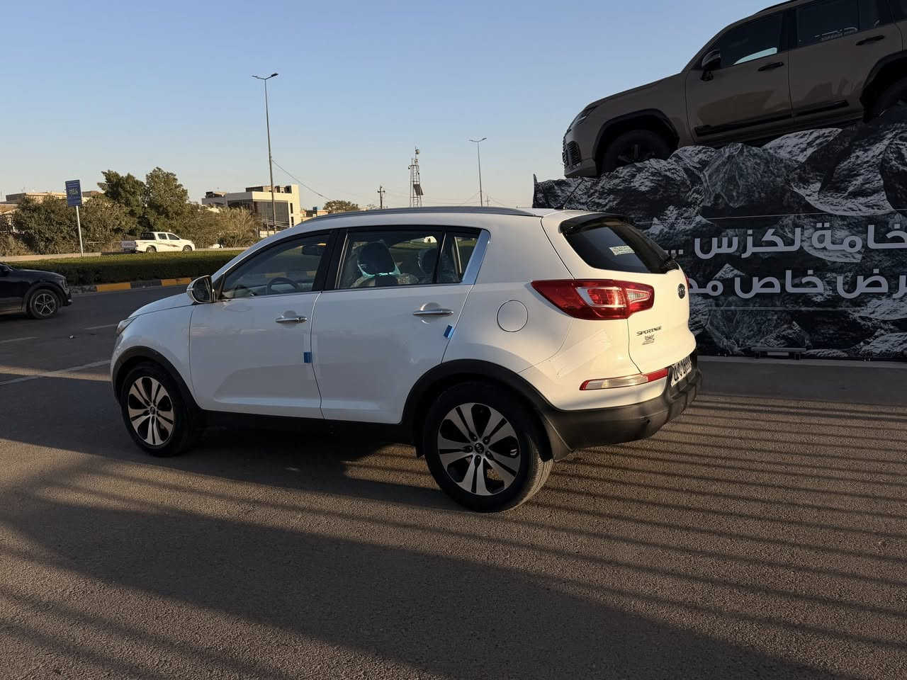 كيا سبورتج 2012 خليجي كفاله عامه من صبغ فقط دعاميات
جاهزه كير محرك   منضومه تبريد تخم تاير صدر جديد 
رقم شمالي تحويل مباشر
بيه بارد شبر جاملغ خلفي 
ماشيه 170 حقيقي

السعر 139
العنوان بغداد الدوره
***********
