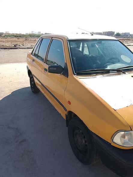 السلام عليكم سايبه موديل 2014 سنويه ل28 سياره جاهزه عوزها بس جامه رقم واسط السعر 29$ ***********
