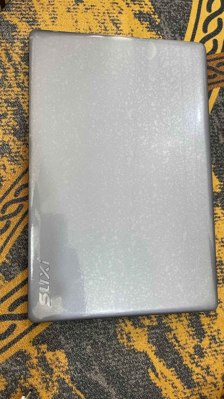 لابتوب جديد مواصفات جيده
للتصفح واللدراسه والتطبيقات الخفيفه 
ذاكره 3750
كارت شاشه 500 HD
رامات 6
وندوز 11 برو
تواصل واتساب فقط  ***********
البيع حضوري فقط مكاني بغداد
