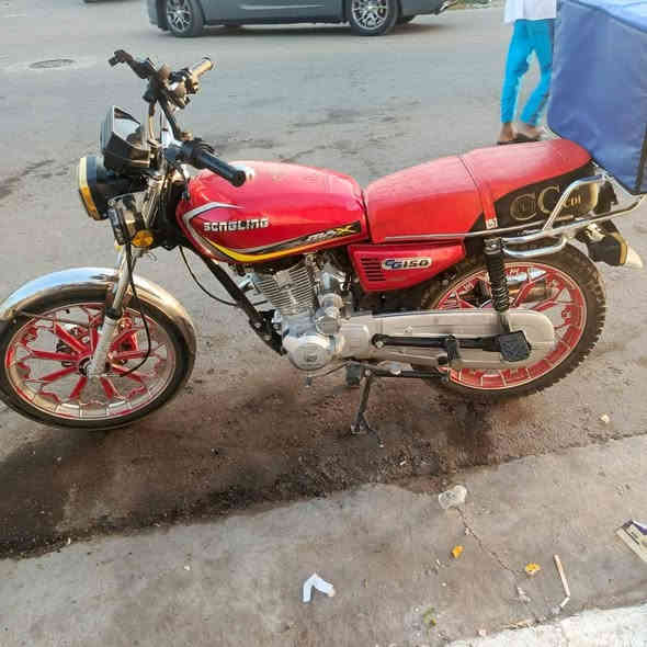 دراجة للبيع موديل 2024 سعر 700 اوبيها مجال اواق كاملة *********** هذا رقمي بكاني الحسينية الراشدية
