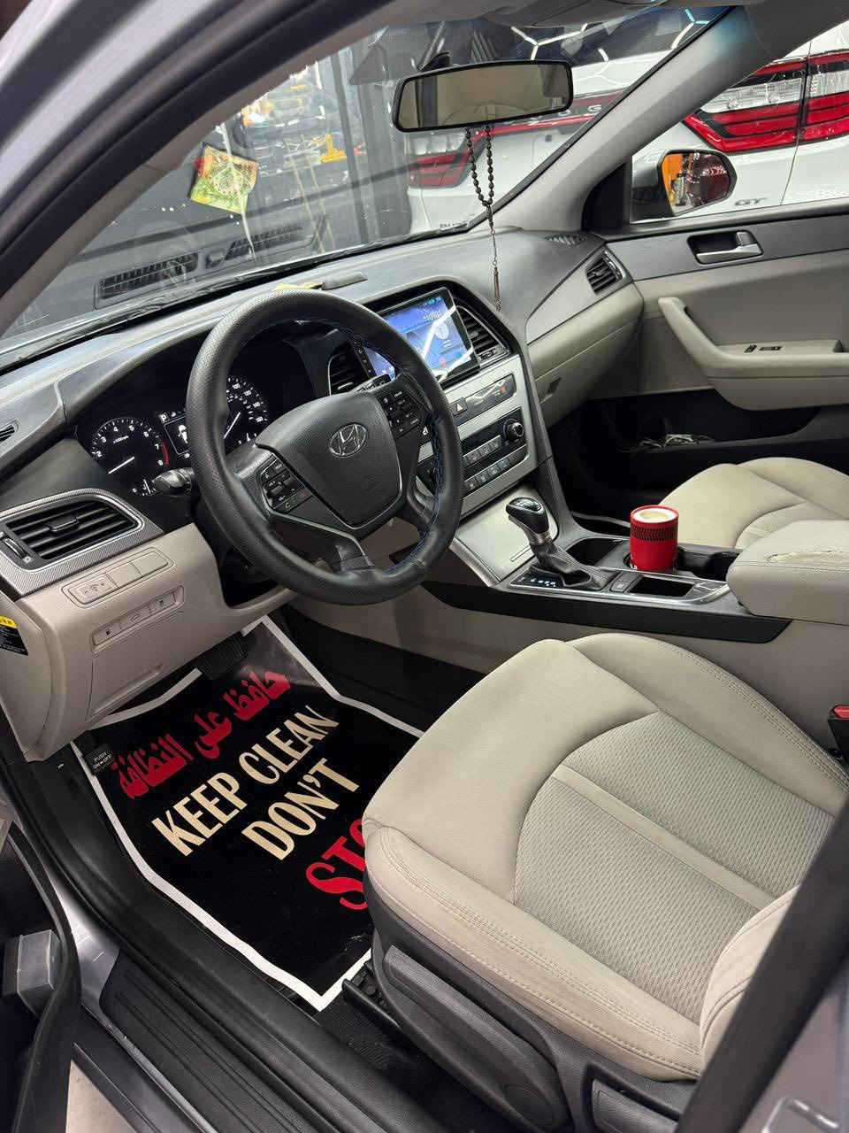 ‏سلام عليكم سوناتا 2017 وارد أمريكي السعر 127 ‏يها مجال شي قلي مكان بغداد الاتصال فقط ￼***********
