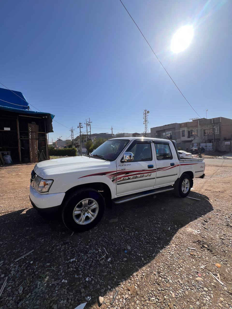 پیکاب دێر  2012 
‎ڕەنگی سپی سەدەفی
‎سەنەوی ژینگە و ڕێگاو بان هەموی نوێیە 
‎گێرو مەکینەو ئەکسلی  بەشەرتە 
‎تەنها یەک پارچەی بۆیاغە بێ ناو گرتن 
‎لەگەل 4 جێ سارد 
‎پێشو پشتی کەپسە 
‎زۆر زۆر خاوێنە ماشاللە 
‎ چوار جام کارەبای
‎ناوی لۆک لۆکە لەسەر دەقی شەریکەیە 
‎ژمارەی موبایل 
‎*********** أربيل, العراق
