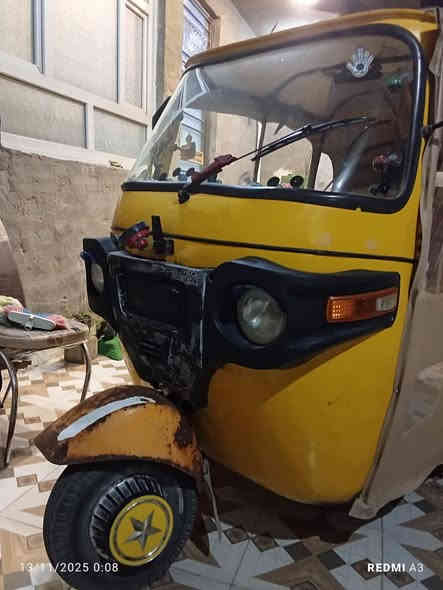 سلام عليكم بسبب الوعود الكاذبه تكتك زيل للبيع مكاني واسط صويره 18 آوراق محركها مجفت شركه بلادي تفاصيل داخل الفيديو سعرها مليون و950 وبيه مجال بسيط الاستفسار خاص او اتصال ***********
