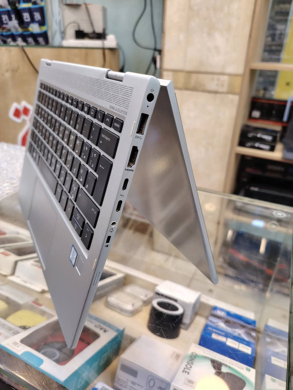 🚨 عرض قوي لفترة محدودة في مكتب صدف🚨
إذا تبحث عن لابتوب عملي وسريع بسعر ممتاز فهذا العرض إلك 👇
💻 HP 830 G6 x360
جهاز أنيق وقوي يناسب الدراسة، العمل، الأونلاين، والتصفح
ويتحول خلال ثواني إلى تابلت بفضل تصميمه 360° 🔄
⚡ المواصفات: • معالج Core i5 الجيل الثامن
• رام 8GB – أداء سريع بدون تعليق
• هارد 256GB SSD – إقلاع وتشغيل سريع
• شاشة 13.3 بوصة Touch لمس
🎁 الملحقات مجاناً: ✔️ شاحن أصلي
✔️ حقيبة لابتوب
✔️ ماوس
💰 السعر المفاجأة: 300,000 دينار فقط
📍 العنوان: الموصل – المجموعة الثقافية، مجاور شركة طاقة
🚚 توصيل متوفر إلى جميع محافظات العراق
📞 للحجز والاستفسار:
***********
