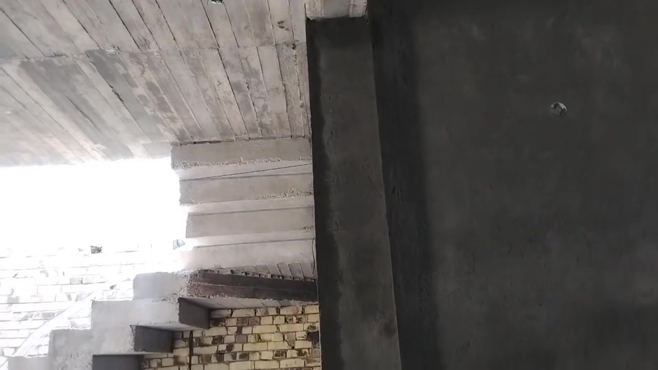 اسلام اعليكم خلفه لبخ متفرغ حالين
الشغل بإشراف مهندس شغل درجه وله نظافه فول وتحياتي لجميع
***********
