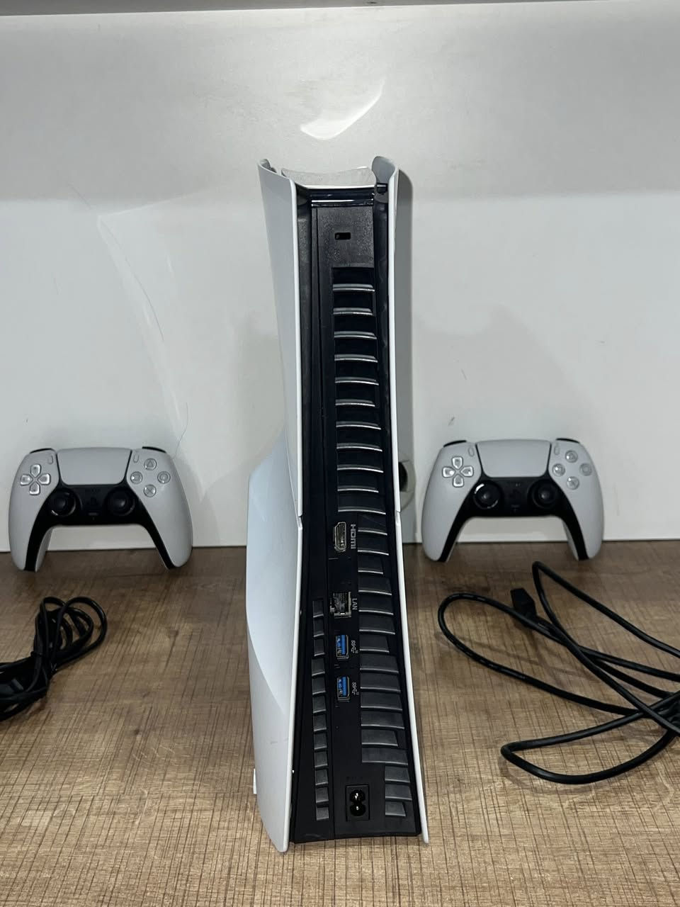 سلام عليكم
بلي 5 مستخدم للبيع  ps5  سلم
الذاكرة 1T 1024GB
ريجن ياباني
مع يدة جوستك اضافي
مستخدم قليل 
للاستفسار ***********
بغداد-الاعظمية-شارع الضباط 
سعر 725 وبي مجال
