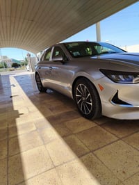 سوناتا 2021 4 سلندر  transmission  اوتوماتيكيه  Fuel Type  بنزين  glob...