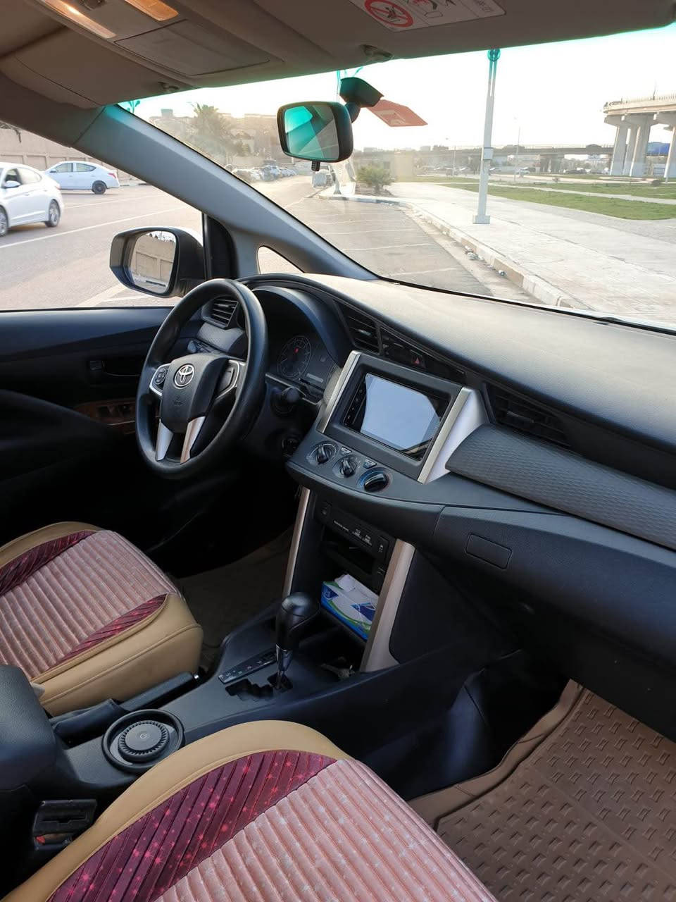 اينوفا   تكسي دبي مصبوقة عام 
محرك 2700 ...4 سلندر موديل 2022 ماشية 48

*********** ابو الخصيب, البصرة
