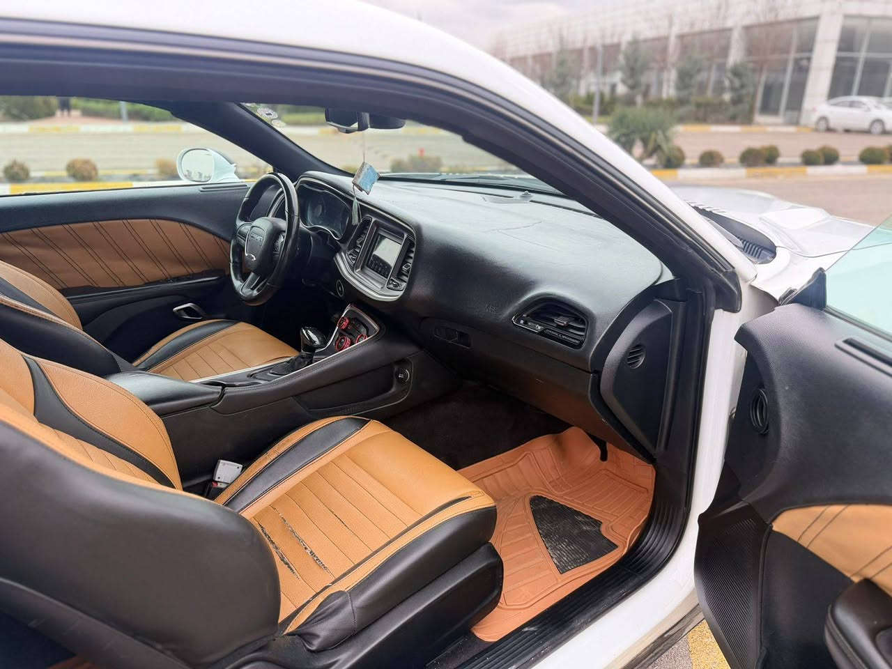 ٣ پارچەی بۆیاجە ٦ بستۆنە ٢٠١٨ گێڕو مەکینەی نەکراوەتەوە مەجالێکی کەمی هەیە ١٥٢ سلێمانی سەنەویەکەی تا وەکو ٢٠٢٩ تازەیە ٧٠ مایل ڕۆشتووە 
0770 366 17 84 السليمانية, العراق
