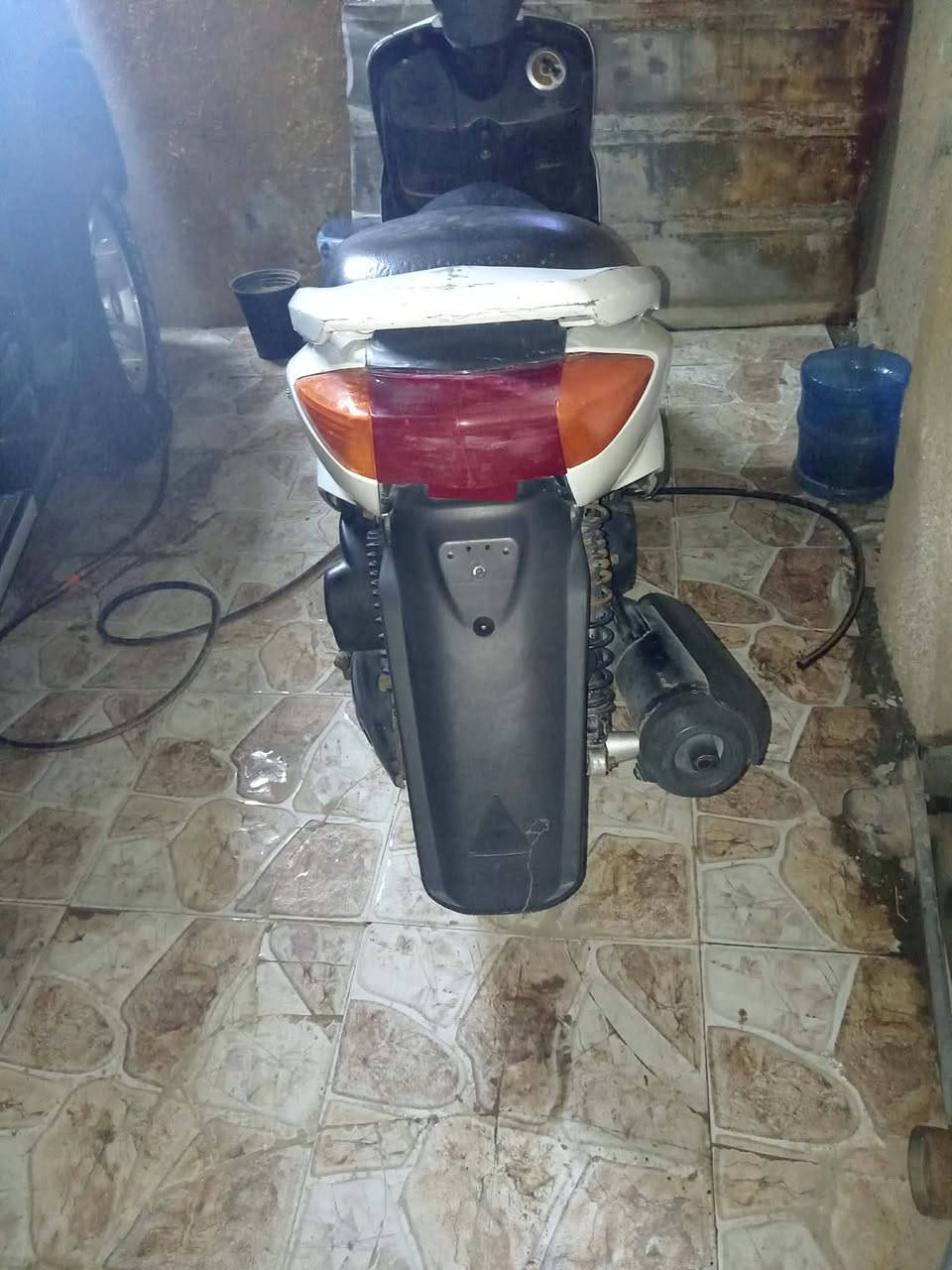 سكنس سرعة١١٠باتري جديد تأيرات جدد كهربائيات كلهة شغاله عده الطوافه مال الكيج  عاطله مكاني الحسينيه مال راشديه رقمي*********** السعر ٣٥٠

